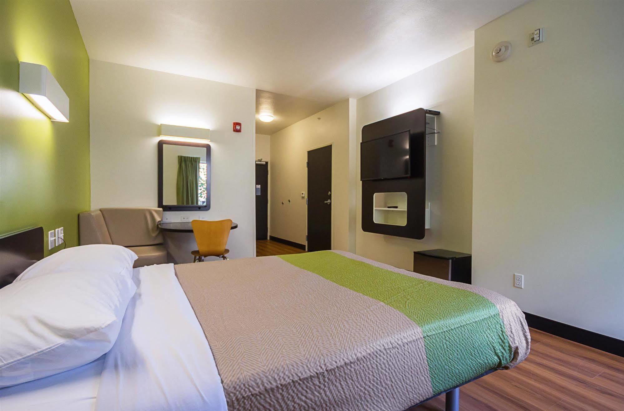 Motel 6-South Bend, In - Mishawaka Eksteriør billede